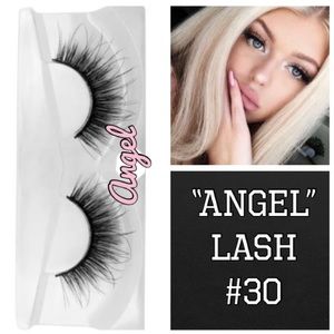 ❤︎ 𝒜𝓃𝑔𝑒𝓁 Lashes -3D Mink Natural Lashes